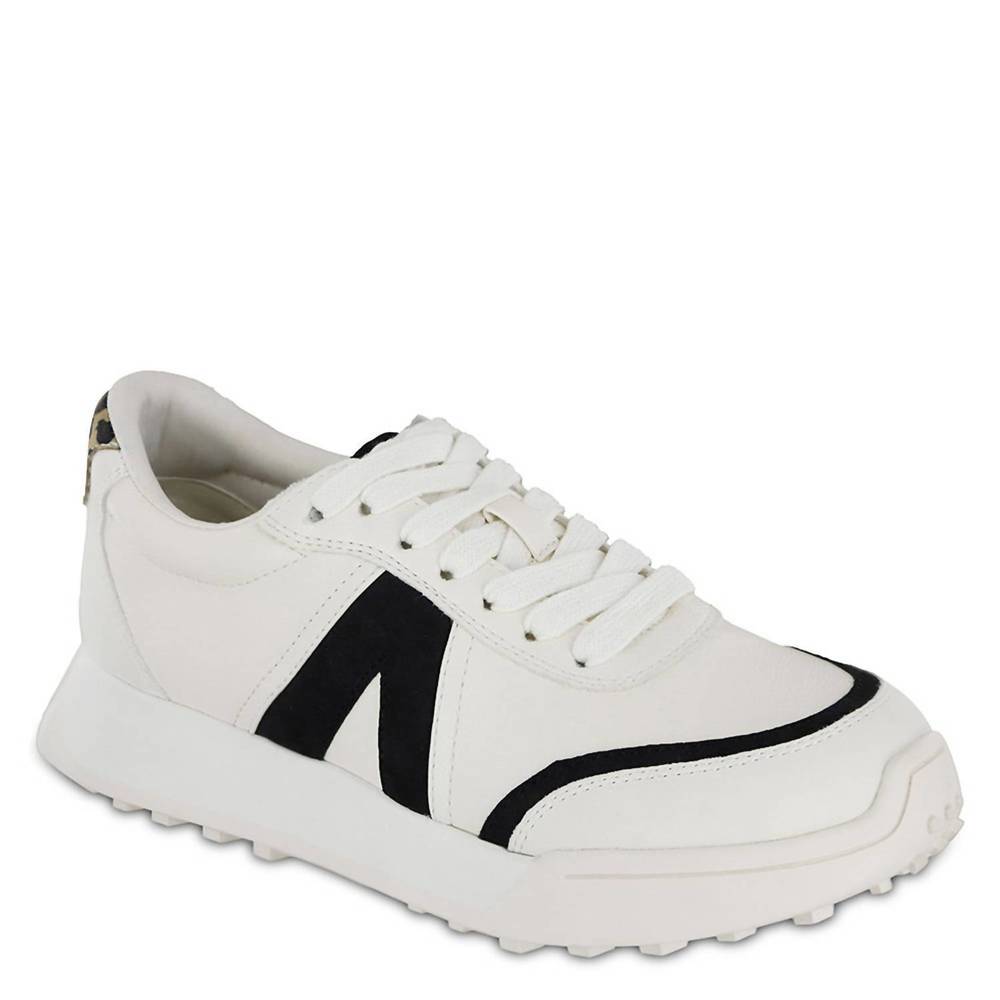 NEW MIA out on the town sneakers in white